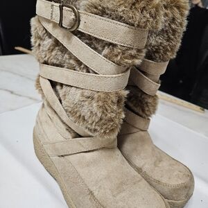 SO Boots "So Real So Right", Size 8.5 Tan Boots